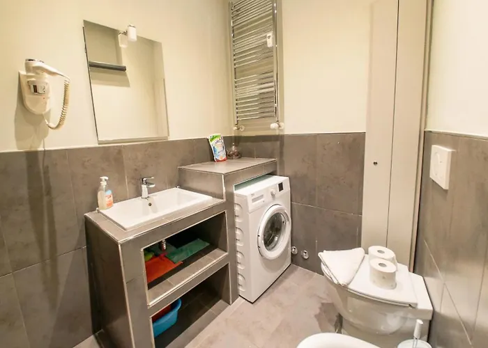 Charming In San Giovanni 90m From Metro